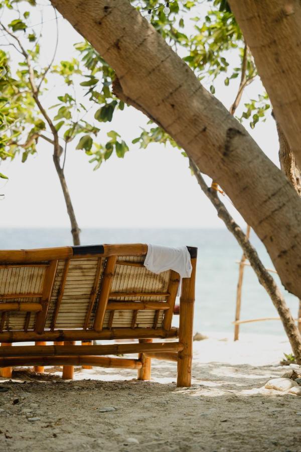 Amami Beach Resort Puerto Galera Bagian luar foto