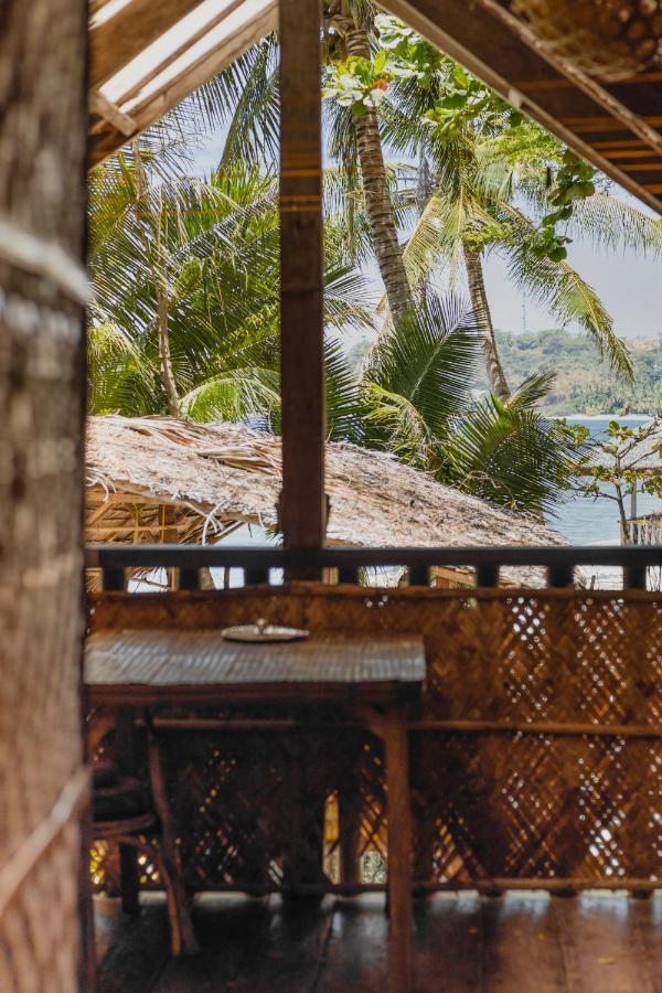 Amami Beach Resort Puerto Galera Bagian luar foto