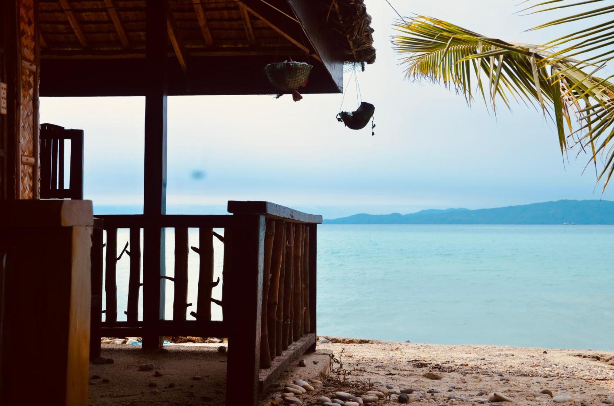 Amami Beach Resort Puerto Galera Bagian luar foto